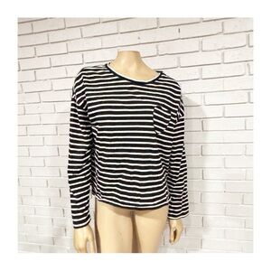 LOFT Monochrome‎ Striped Knit Top
